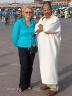Claudia Schultheis und Guide Moulay am Gauklerplatz