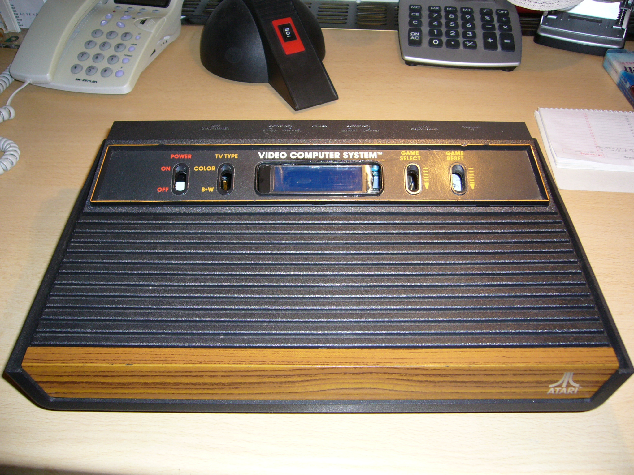 Atari 2600 PC - das fertig montierte Gehäuse